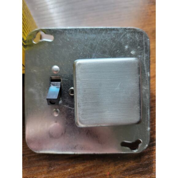 Fusetron SSY - Box-Cover Unit for 4" (inch) Box - NIB NOS - Picture 5 of 6